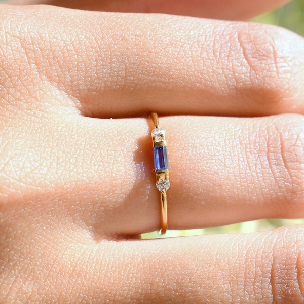 Baguette Ring, Blue sapphire Stacking Ring, Sapphire baguette ring, Gold Diamond and Sapphire Ring, Sapphire Ring baguette engagement ring