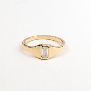 Emerald Cut Natural Diamond Yellow Gold Ring, Lab Grown Diamond Pinky Ring, 14K Solid Gold Bezel Solitaire Signet Ring, Stacking Ring