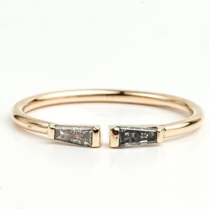 Adjustable Gray Diamond Baguette Ring, Salt and Pepper Tapper Diamond Baguette Stacking Ring, Dainty Dual Diamond Ring for Her