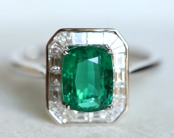 Antique Emerald engagement ring, Emerald engagement ring, 2.5 ct Cushion emerald ring, Diamond baguette halo engagement ring, EE01