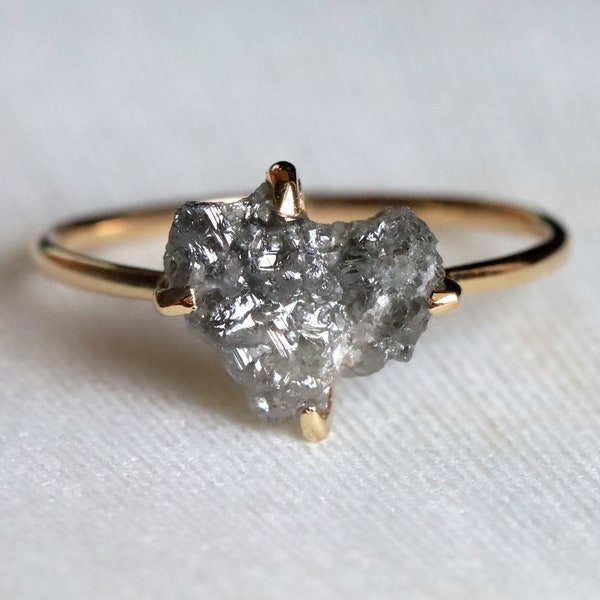 Rohdiamant Ring, Grauer Diamant Ring, Grauer Rohdiamant Ring, Rohdiamant Verlobungsring, Gold Diamant Ring, 2 Karat Diamant, Rohdiamant