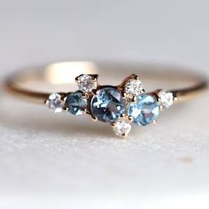 Aquamarine Diamond Cluster Ring | 14k Solid Gold Vintage Engagement Ring | March Birthstone Minimalist Ring | Anniversary Gift for Her