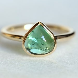 Paraiba tourmaline ring, tourmaline ring, tourmaline engagement ring, Pear shape, Green tourmaline ring, tourmaline ring