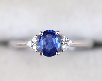 Natural Blue Sapphire engagement ring, Sapphire engagement ring/verlobungsring, Art deco sapphire ring, sapphire and diamond ring EE01