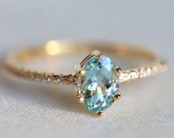 Oval Aquamarine Diamond engagement ring, Aquamarine ring, Oval cut engagement ring, Aquamarine and diamond ring, March, pear aquamarine