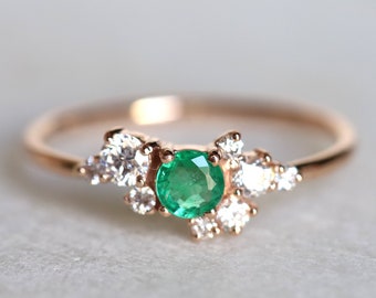 Emerald engagement ring, Emerald ring, Cluster engagement ring, Cluster diamond ring, Natural emerald ring, emerald ring vintage