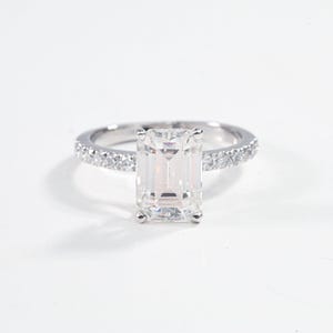 3 Karat Smaragdschliff Diamant Ring - CVD Solitaire, umweltfreundlich