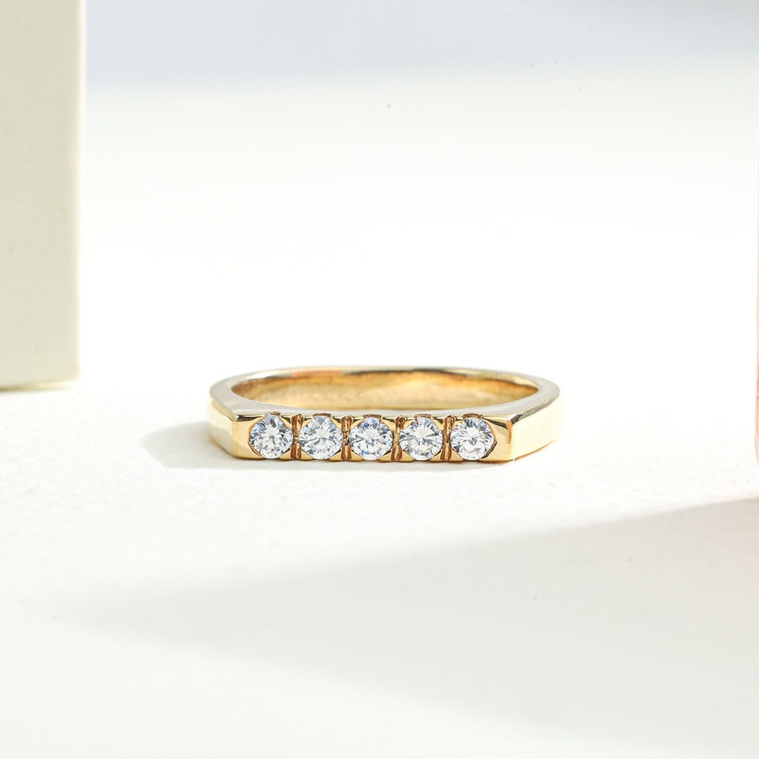 Lab Grown Diamond Signet Ring for Women/men - E-F/VS Created Round Cut ...