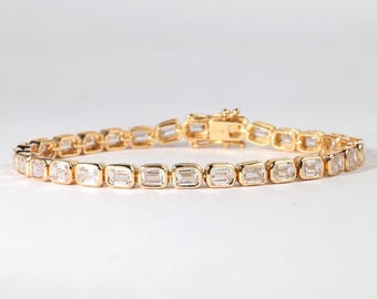 14K Gold Lab Grown Emerald Cut Diamond Tennis Bracelet