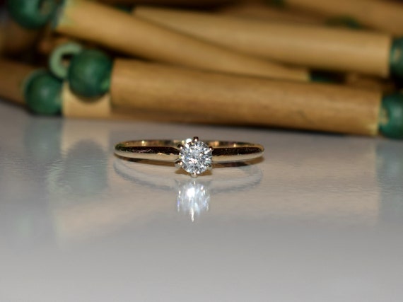 Buy 18k 14k 9k 4mm Diamond Ring. 4mm Diamond Engagement Ring. Gold