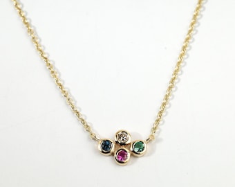 Collana a grappolo in oro 18 carati con pietre preziose multiple / Diamante, Rubino, Smeraldo, Zaffiro