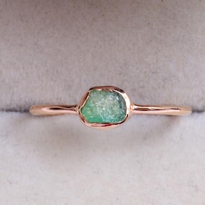 Raw Emerald Ring: Dainty Gold Stacking - May Birthstone Jewelry