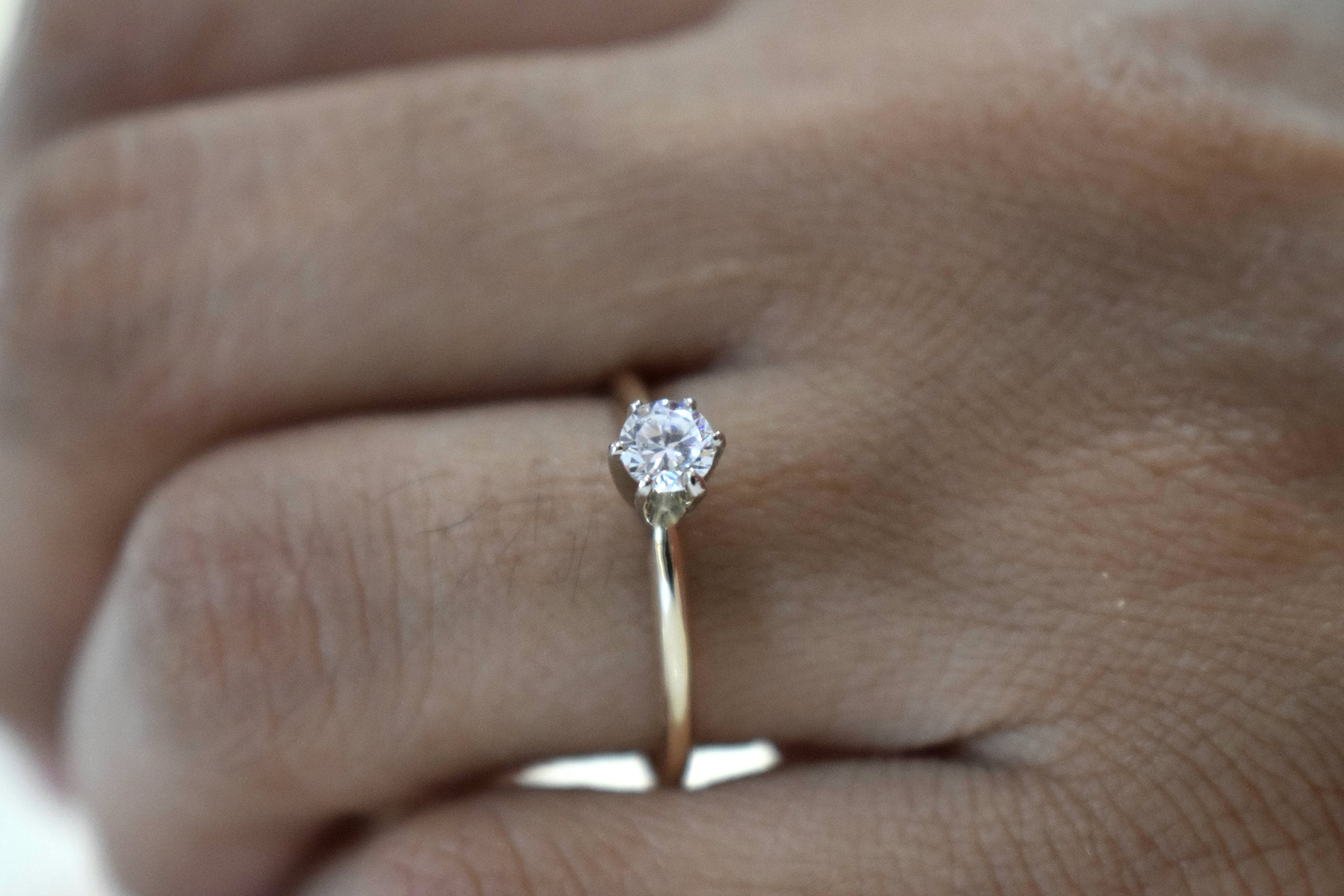 9k diamond online value