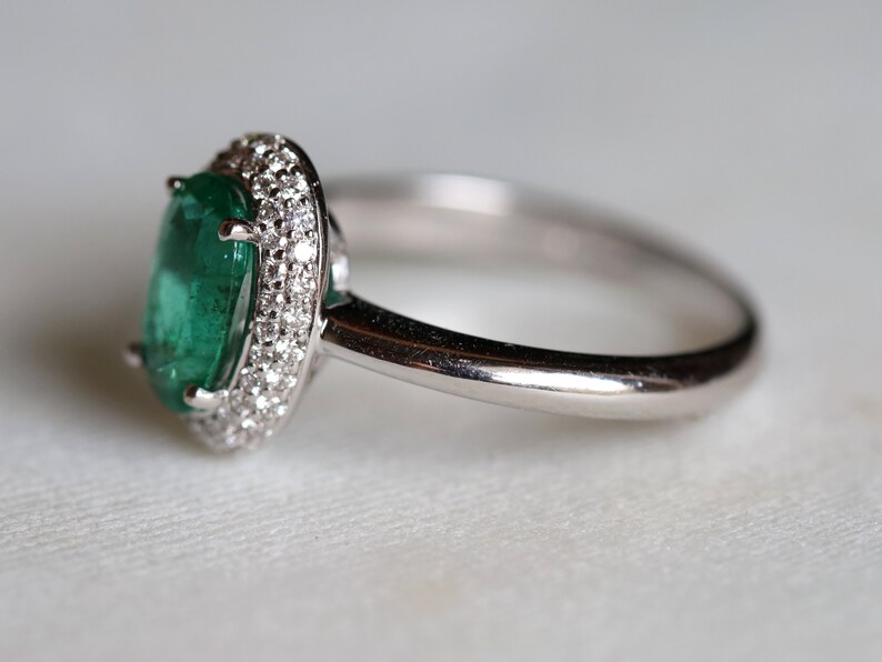 Emerald Engagement Ring Vintage Green Emerald Ring 1 Carat Etsy