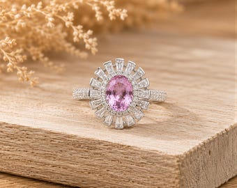 Oval rosa safirring: Vintage Halo-förlovning (diamantaccenter)
