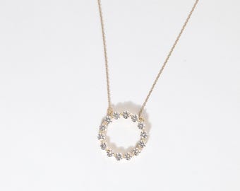 Collar colgante de cadena larga delicada en oro de 14 quilates con diamantes cultivados en laboratorio, hecho a mano para uso diario, colgante circular minimalista, regalo para el día de San Valentín.