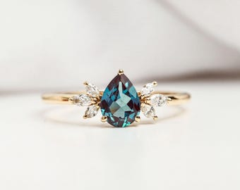Pear Alexandrite Diamond 14K Gold Engagement Ring | Color Change Gemstone