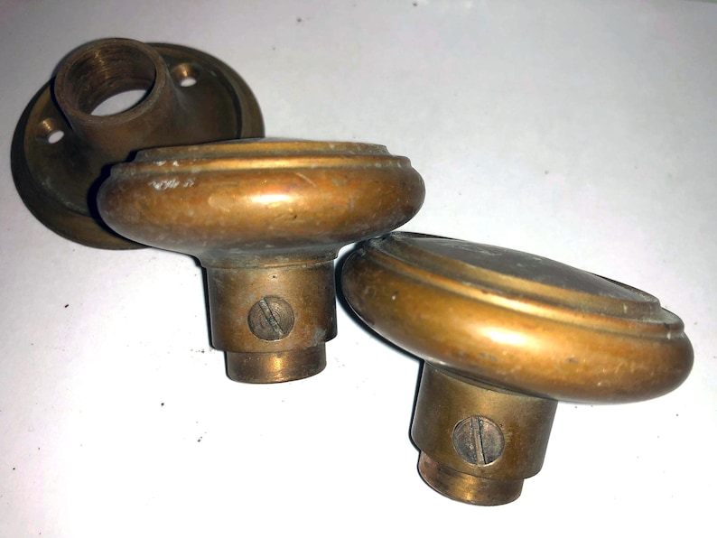 Antique Solid Brass Door Knobs & Rosette Escutcheon - Set of 2 bild 5