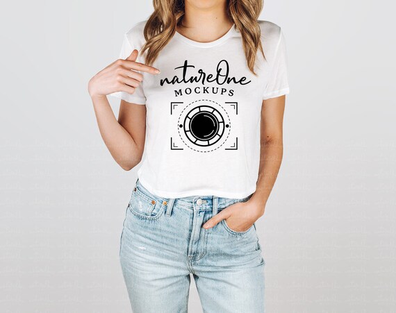 Bella Canvas 8882 Mockup White Cropped T-shirt Model Mock up Flowy