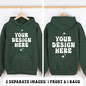 Może przedstawiać: Dwa zdjęcia ciemnozielonej bluzy z kapturem, widok z przodu i z tyłu. Przód posiada kieszeń typu kangur i biały napis "YOUR DESIGN HERE" z gwiazdkami. Tył również wyświetla ten sam tekst i gwiazdki. Tekst na dole brzmi "2 SEPARATE IMAGES: 1 FRONT & 1 BACK".