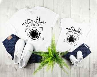 Bella Canvas 3001 + Bella Canvas 3001T Maqueta blanca Papá y yo Familia doble Unisex Dos camisetas Maqueta para niños pequeños Vista plana