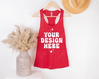 Maqueta Next Level 1533 roja, maqueta de camiseta sin mangas estilo racerback para mujer, maqueta de foto real con percha colgante estilo boho sencillo, POD (descarga digital)
