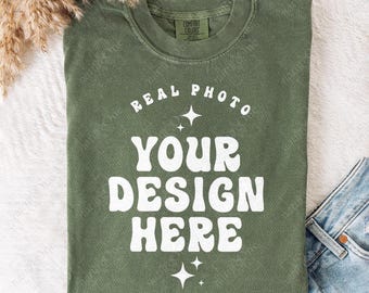 Comfort Colors 1717 ヘンプ折り畳みTシャツモックアップ CC 1717 ヘンプグリーンフラットレイモックアップTシャツ実写写真シンプルミニマルトレンディカジュアルニュートラルボヘミアン