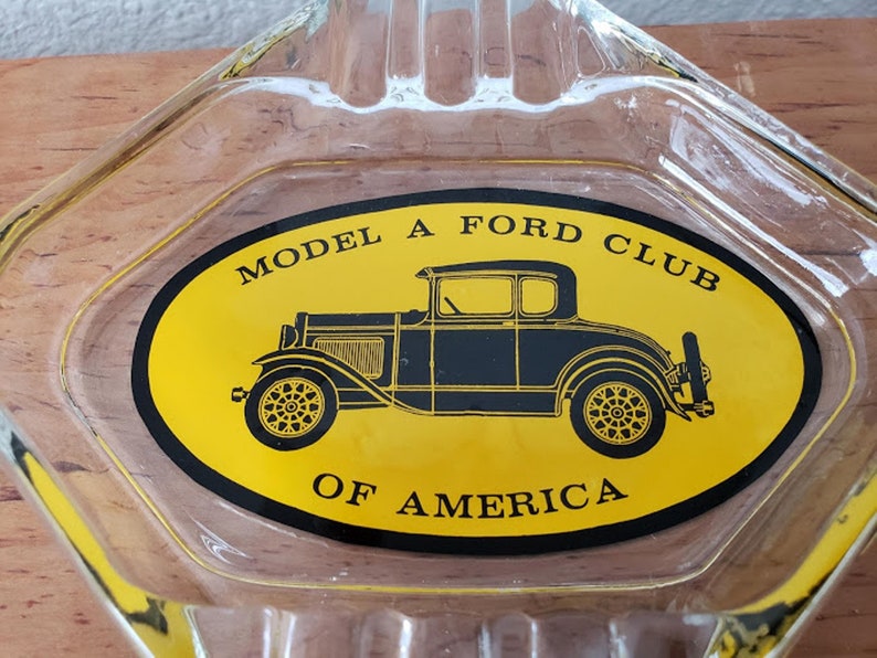 Vintage glass advertising ashtray Model a Ford club of America 1960-1970