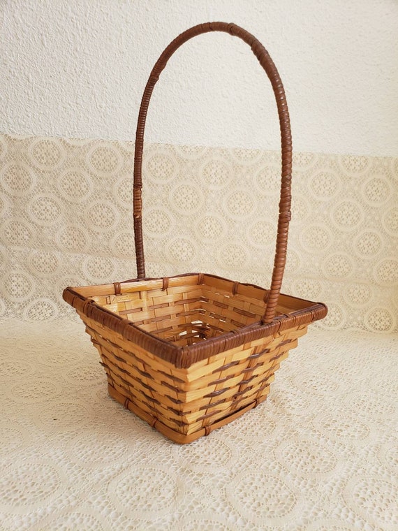 Wicker  long  hand  lightweight  rectangle splints  basket