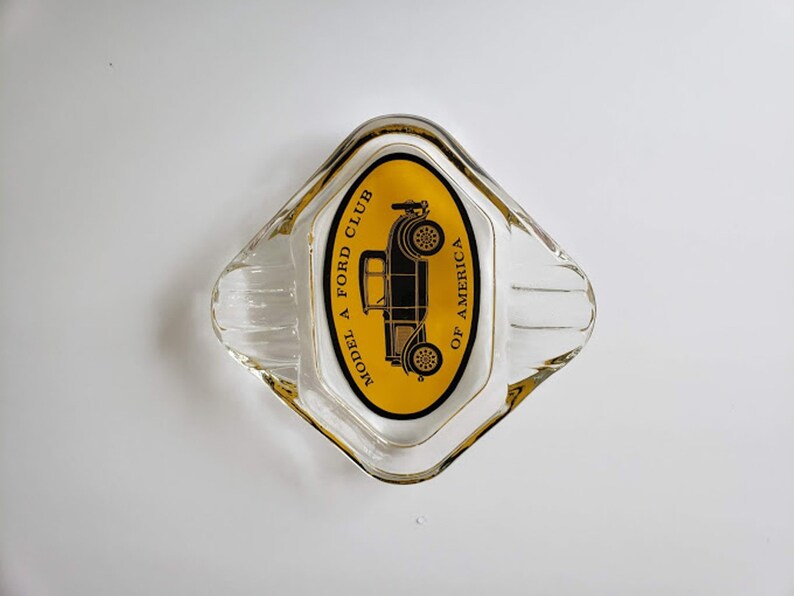 Vintage glass advertising ashtray Model a Ford club of America 1960-1970
