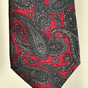 Daniel Hechter vintage tie 100% pure silk image 1