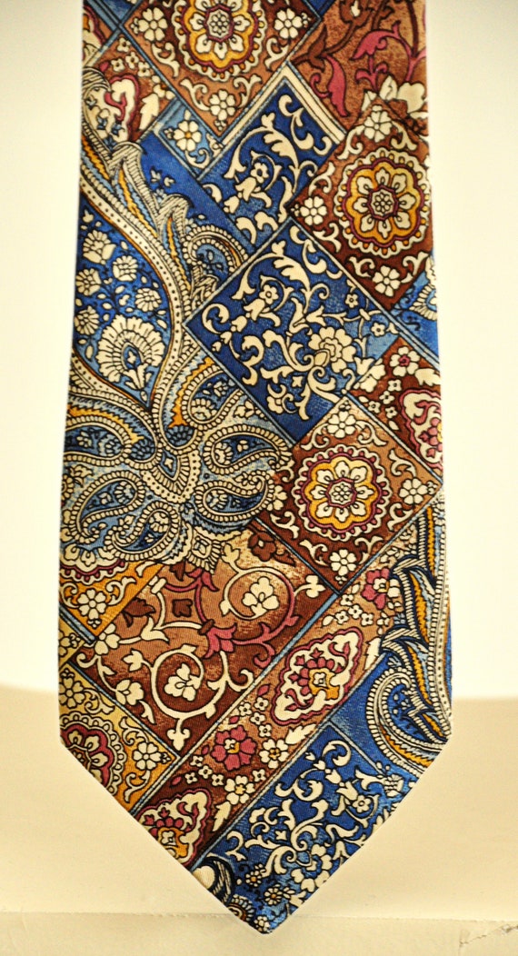 Sevini rare vintage tie 100% pure silk