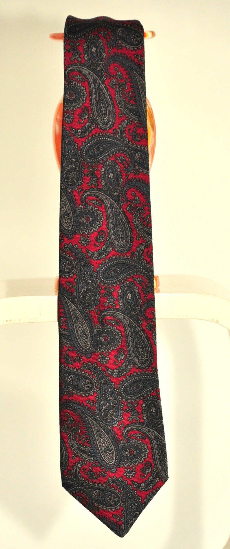 Daniel Hechter vintage tie 100% pure silk image 2