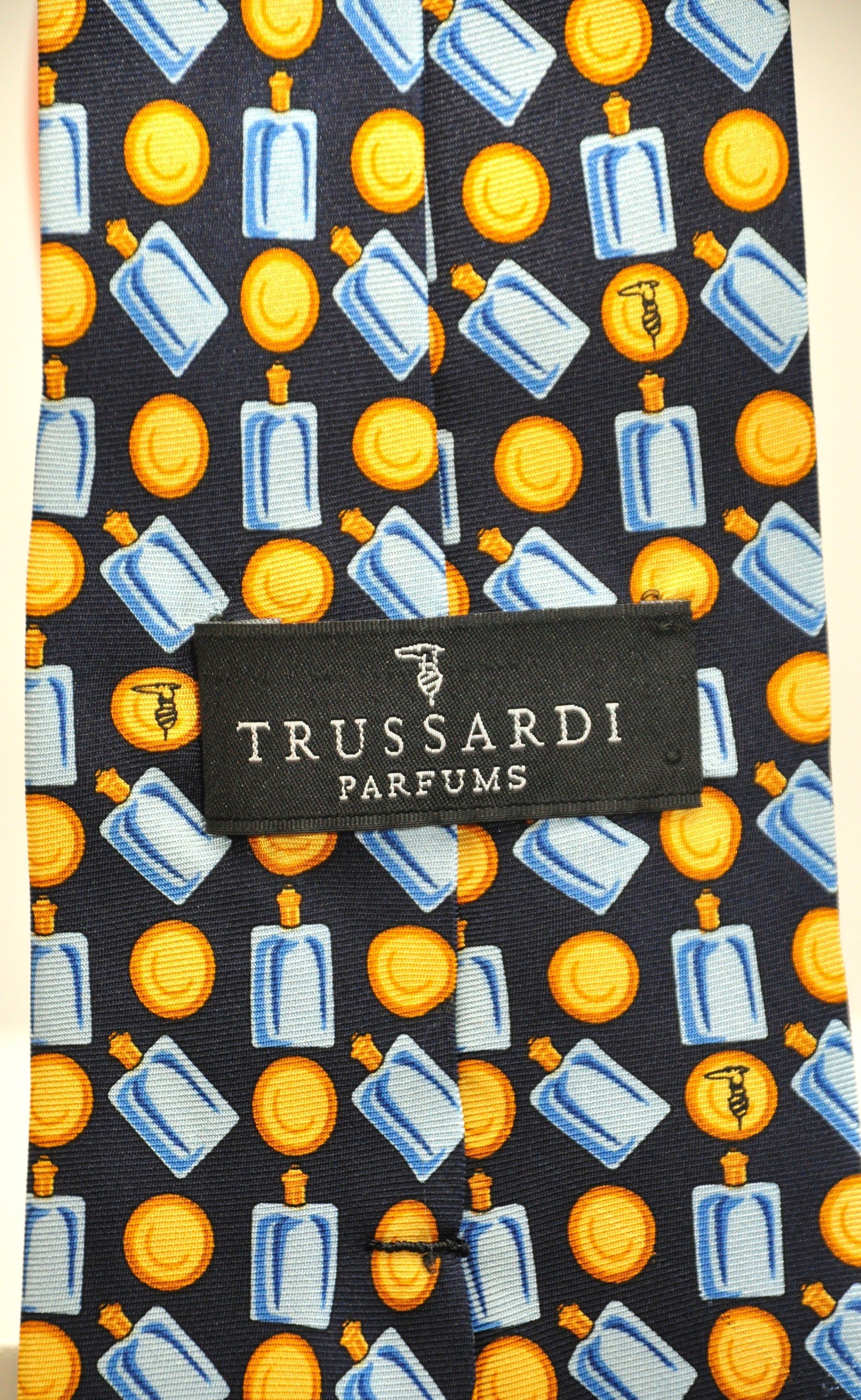 Cravate En Soie 100% Trussardi Motif Géométrique Multicolore - Occasion, Style Parfum (cravatta Tie), Fabrication Italie