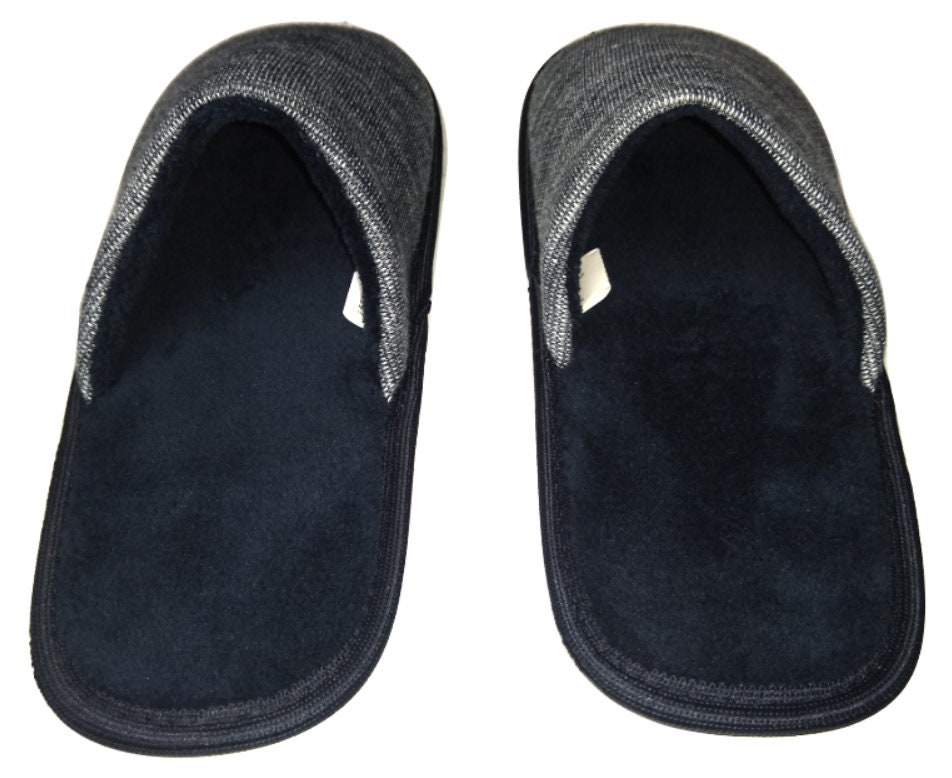 mens fishing slippers