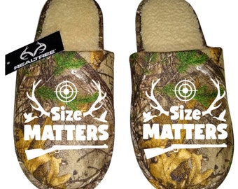 Size matters REALTREE camo camouflage Men's hunting Slippers House Shoes slides father dad husband gift