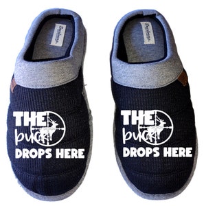 The buck drops here funny Men&#39;s DF by DEARFOAMS hunting Slippers House Shoes slides father dad husband gift