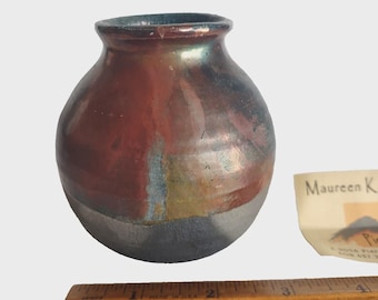 Urna de cerámica Raku vintage firmada por Maureen Karlstad *4,5"