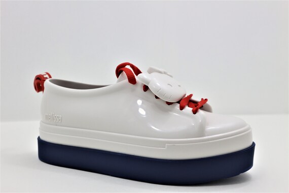 Hello kitty hotsell womens sneakers