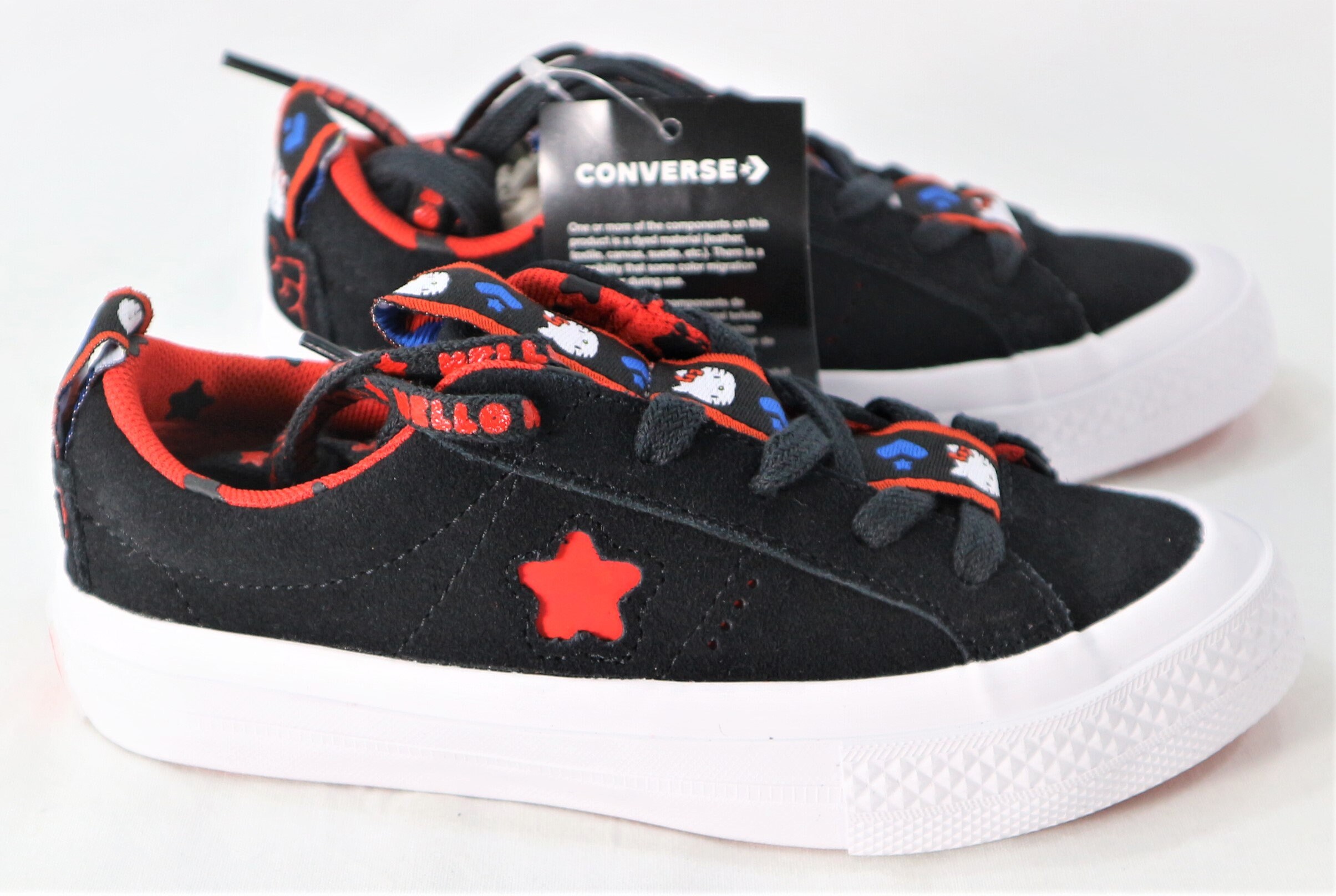 hello kitty converse one star