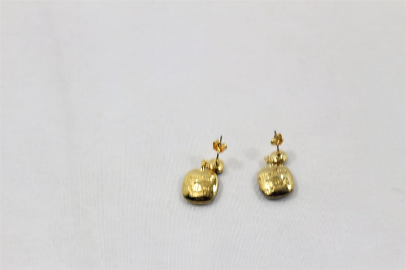 Momoberry Sanrio Hello Kitty Gold Pierced Earrings with Black Gemstone