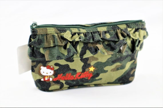 Hello Kitty Camouflage  Pouch - image 1