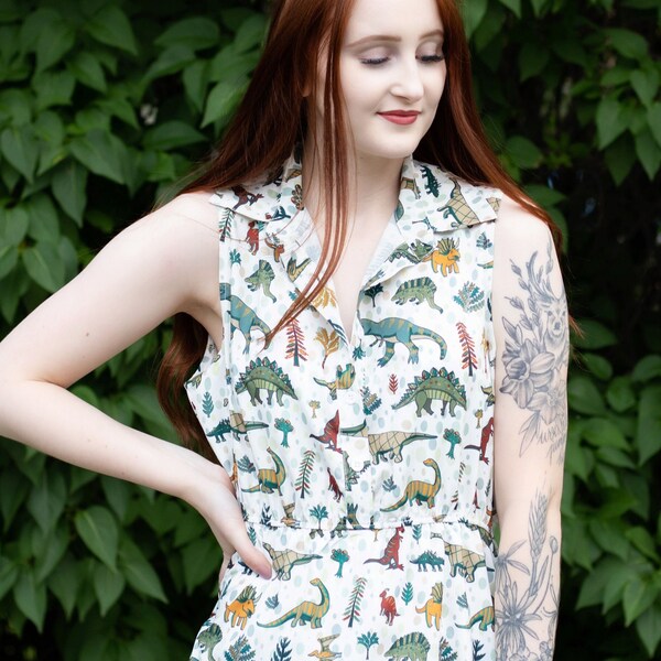 LaVieLente Customized Sleeveless Dinosaur A-Line sleeveless Shirt Dress with Stretchable Waist Design