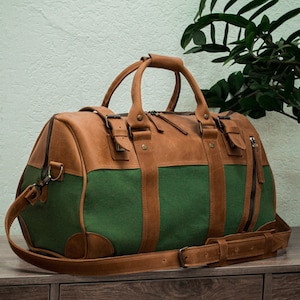 Orvis overnight bag top