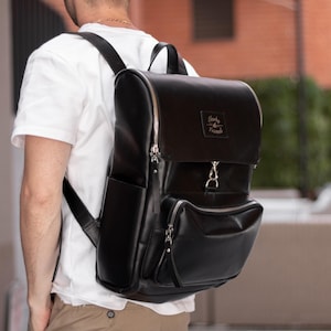 Men’s Minimalist Leather Backpack, Everyday Urban Backpack Bag, Sharky Friends Branded Backpack, Functional Laptop & Travel Gift for Him