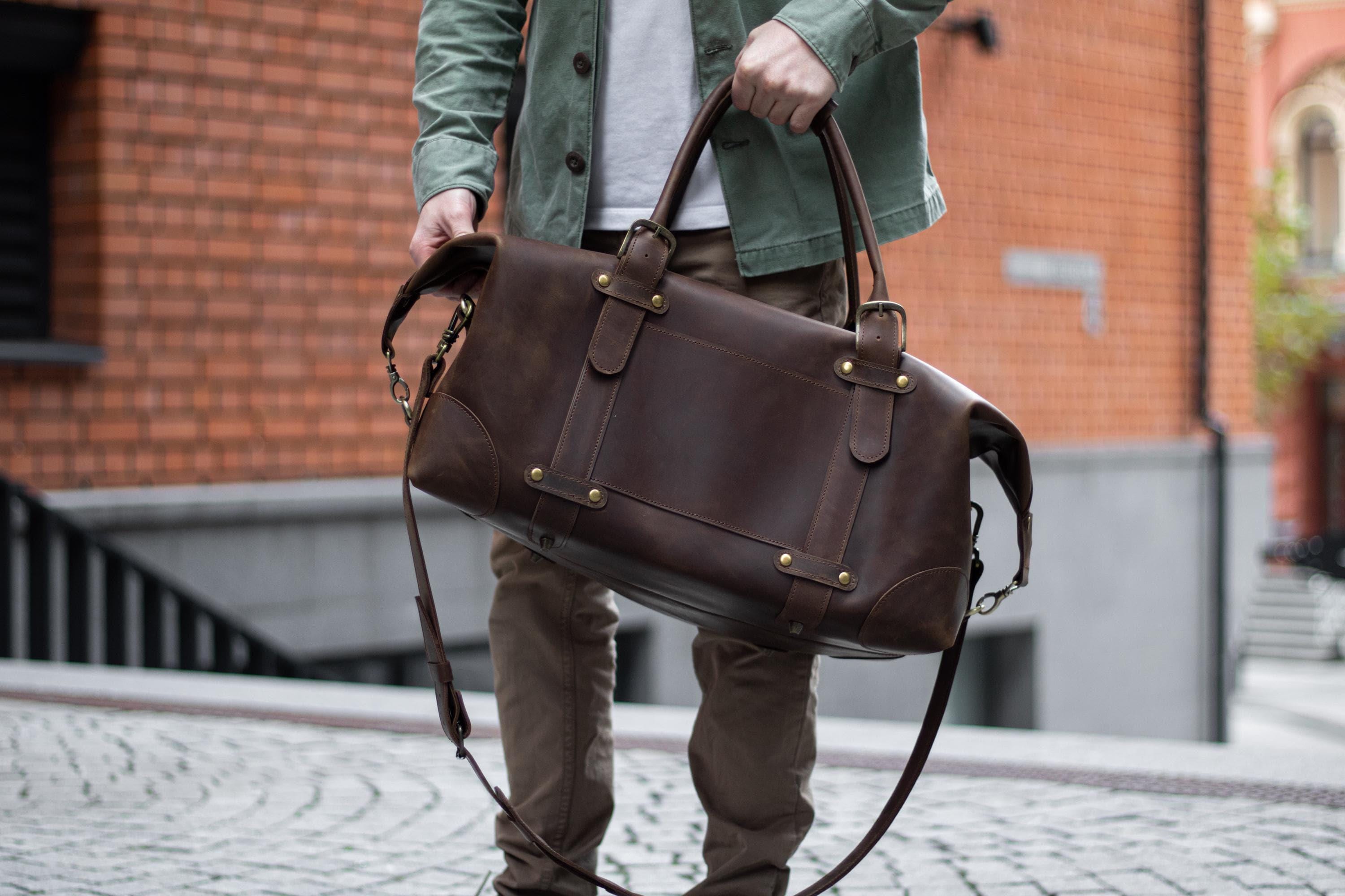 Why the right gym bag for travel matters