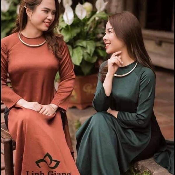 Kieng for Vietnamese Ao Dai