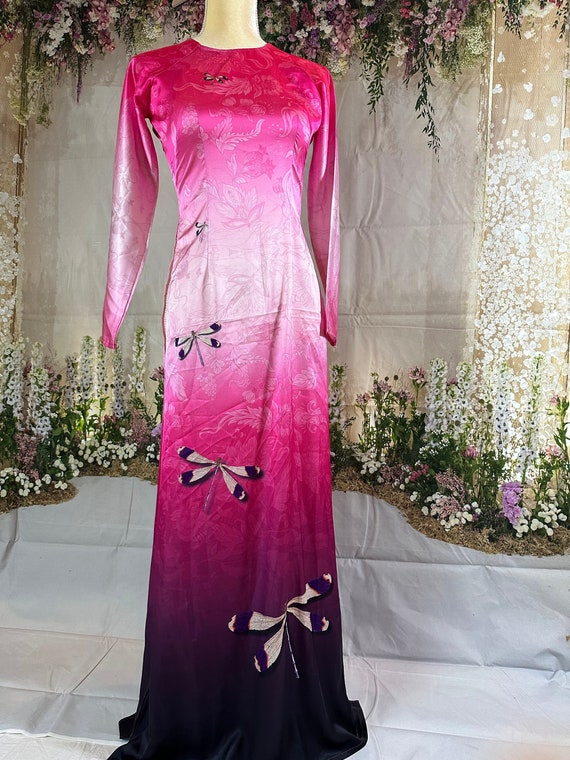 Elegant Pink Ao Dai Vietnamese Voan Long Dress with Matching Pants - High  Quality and Fast Shipping