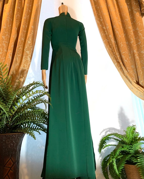 Green Ao Dai Vietnamese Silk Long Dress With Pants G92 - Etsy Green Ao Dai Vietnamese Silk Long Dress With Pants G92 - Etsy