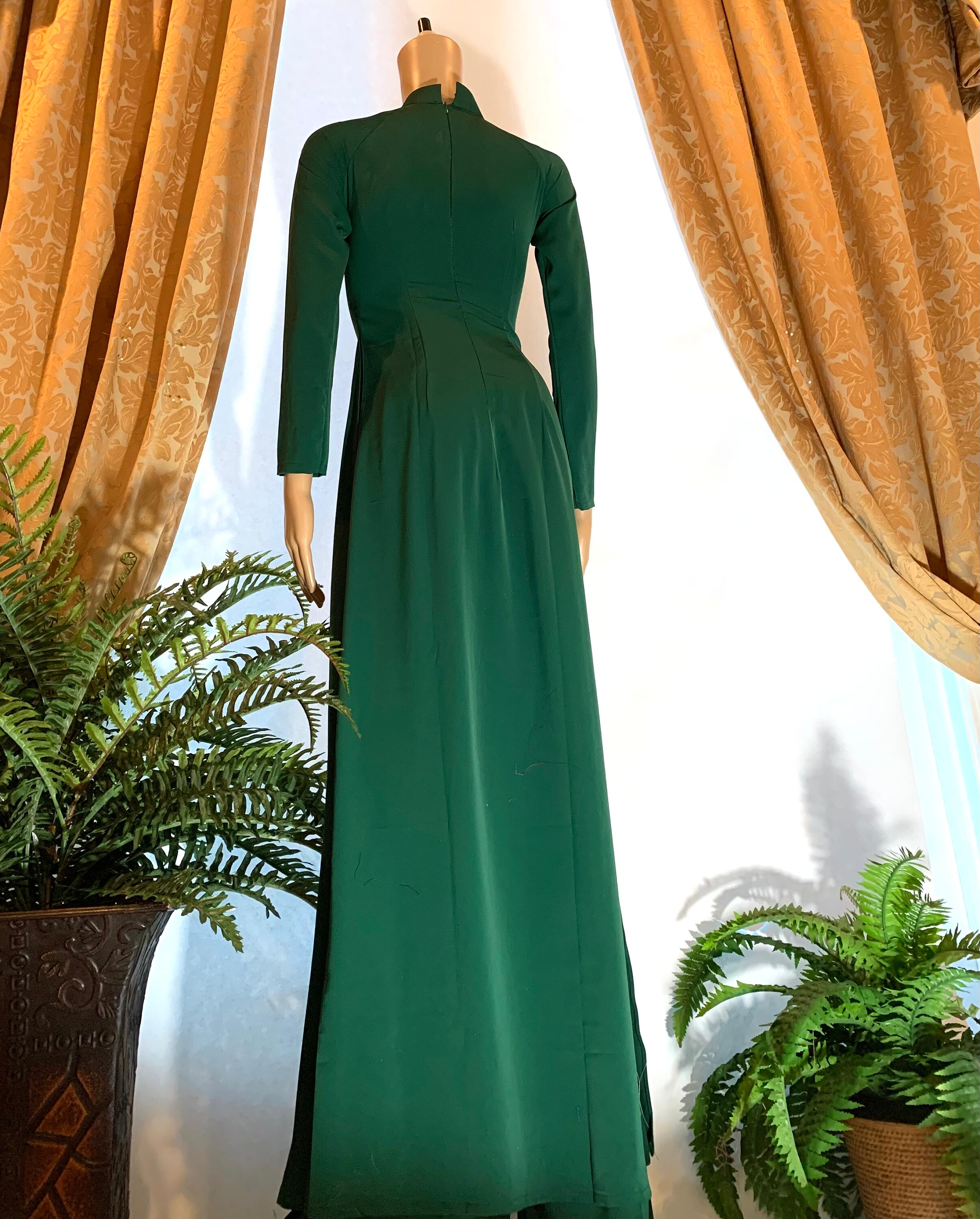 Green Ao Dai Vietnamese Silk Long Dress With Pants G92 - Etsy Green Ao Dai Vietnamese Silk Long Dress With Pants G92 - Etsy